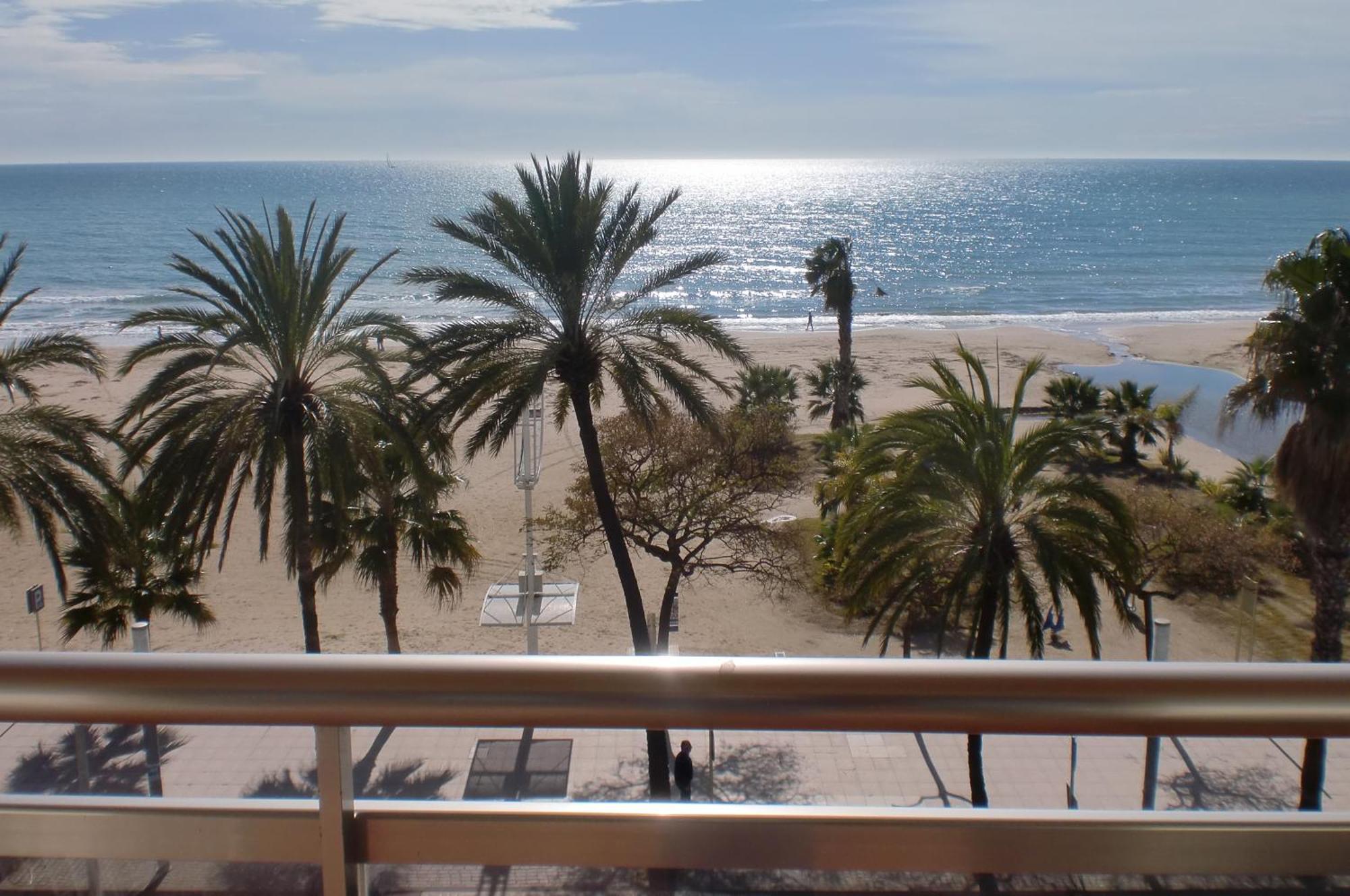 Apartamento Cambrils Playa エクステリア 写真